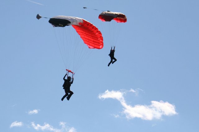 Saut fatal à Farnham Une mauvaise manoeuvre serait à l'origine de l'accident... (photo Véronique Tremblay)