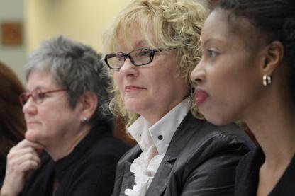 Politiques familiales municipales : deux ministres pour lancer les appels de projets Les ministres Marguerite Blais et Yolande James étaient... (Imacom, René Marquis)
