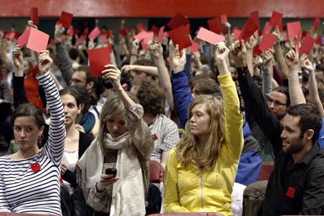 Une publicité fait bondir les étudiants «C'est méprisant de la part du gouvernement de... (Photo : Pascal Ratthé, Le Soleil)