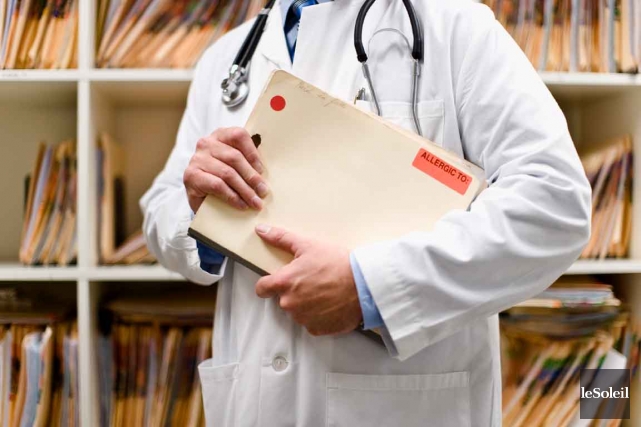 Réforme de la santé: Médecins québécois pour le régime public sonne l'alarme MQRP représente environ 500 médecins dans la province... (Photothèque Le Soleil)