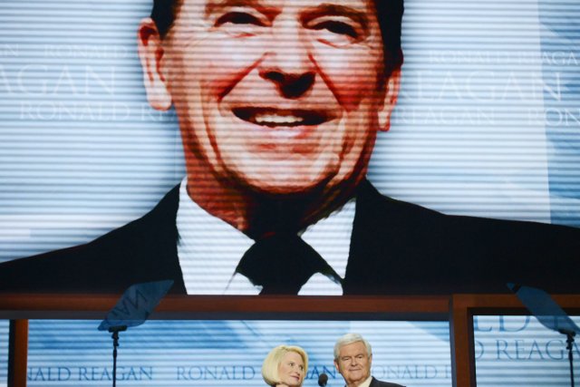 Le candidat malheureux à l'investiture républicaine Newt Gingrich... (PHOTO BRENDAN SMIALOWSKI, AFP)