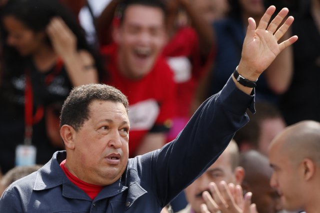Le président sortant Hugo Chavez a été réélu... (Photo Reuters)