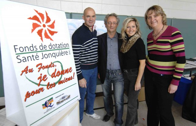 Plus de 30 000 $ pour le Fonds La journée de la campagne résidentielle du Fonds... ((Photo Michel Tremblay))