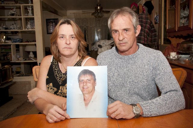 La famille d'Arthur Charby choquée de la libération de son présumé meurtrier Bobby Charby et sa soeur Penny, qui tiennent... (photo Stéphanie Mantha)
