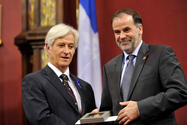Un «compromis» pour le drapeau canadien à l'Assemblée nationale Chercheur en écologie marine et professeur émérite à... (Le Soleil, Steve Deschênes)