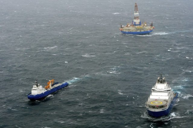 Un navire de forage de Shell s'échoue en Alaska L'appareil de forage, le Kulluk, transporte 150 000... (Photo Associated Press)