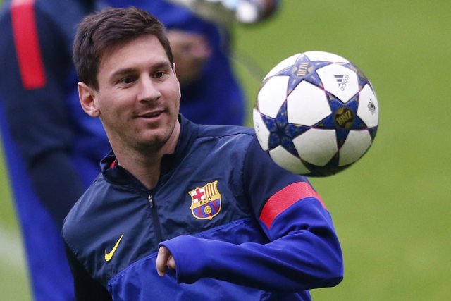 Lionel Messi à l'entraînement lundi. (Photo Michael Dalder Lionel Messi à l'entraînement lundi. (Photo Michael Dalder
