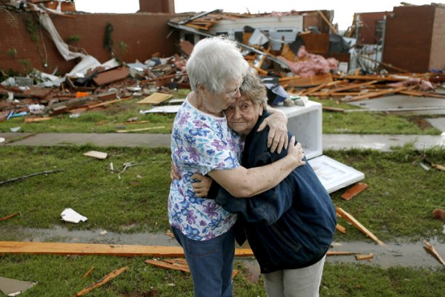Les tornades ayant décimé bon nombre de secteurs dans plusieurs États... (Photo: AP)