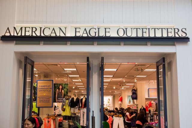 American Eagle Outfitters Ã  QuÃ©bec | Pierre Couture | Consommation