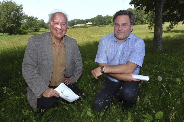 Sillery: un promoteur cède le tiers de son terrain pour un parc public Le promoteur immobilier Marc Simard Simard (à gauche,... (Le Soleil, Jean-Marie Villeneuve)