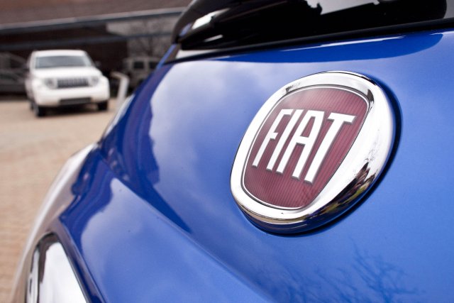 Fiat veut racheter une nouvelle part de Chrysler Fiat avait pris en 2009 le contrôle opérationnel... (Photo Geoff Robins, archives AFP)