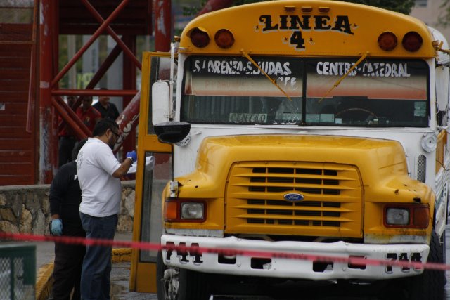 Mexique : une mystérieuse meurtrière venge les femmes violées Les conducteurs d'autocar ont souvent été visés par... (Photo Raymundo Ruiz, AP)