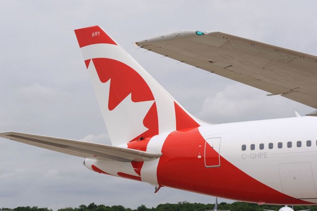 Air Canada ужесточает требования по габаритам ручной клади