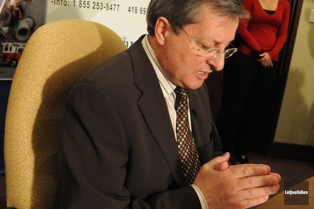 Le Maire de Saguenay perd son combat pour réciter la prière au Conseil - Page 3 798837-maire-jean-tremblay-avait-perdu
