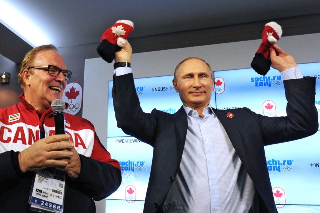 Президент России Владимир Путин посетил сегодня канадский дом в олимпийском Сочи