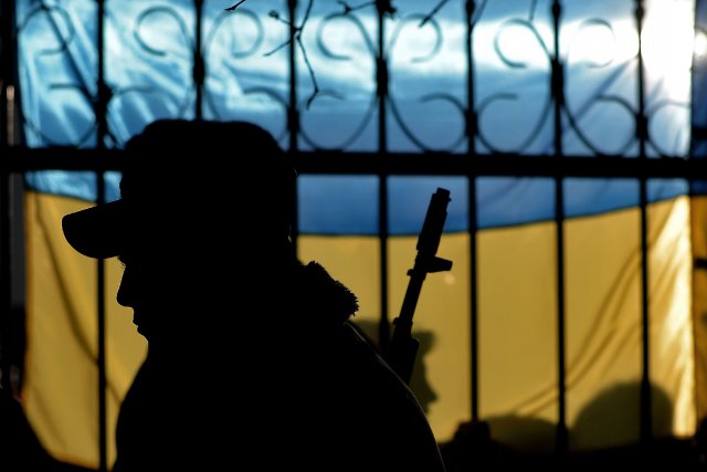 L'UE menace de remettre en cause ses relations avec la Russie Les autorités ukrainiennes ont accusé la Russie de... (Photo FILIPPO MONTEFORTE, AFP)