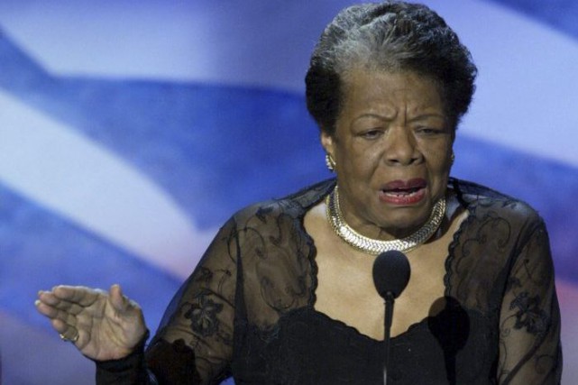 Maya Angelou en 2004.... (Photo: archives AFP)