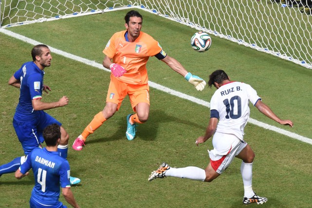 Le capitaine du Costa Rica Bryan Ruiz a... (Photo Javier Soriano, AFP)