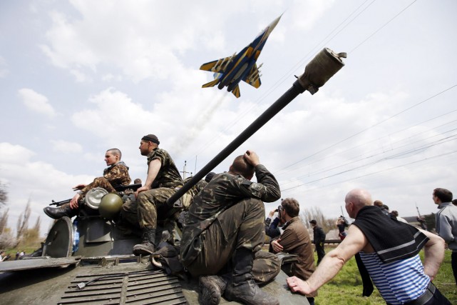 Deux Avions Militaires Ukrainiens Abattus Ukraine