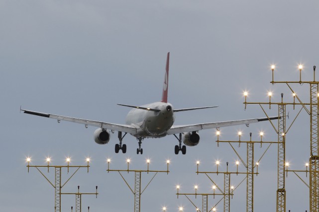 Le troisième aéroport géant en cours de construction à Istanbul pourrait porter... (Photo OSMAN ORSAL, Archives Reuters)