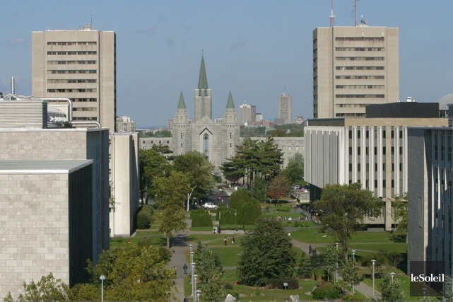 Blais met en péril 150 emplois, selon l'Université Laval Malgré des signaux contraires envoyés par des fonctionnaires... (Photothèque Le Soleil)