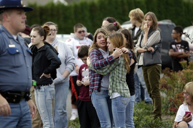 Fusillade Dans Une école Près De Seattle Deux Morts Véronique Dupont États Unis 