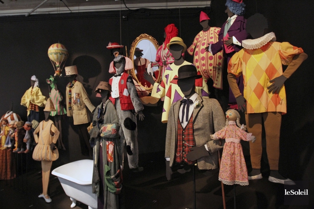 72 costumes patrimoniaux de Radio-Canada seront préservés Vingt-quatre costumes sont déjà dans les réserves du... (Photothèque Le Soleil)
