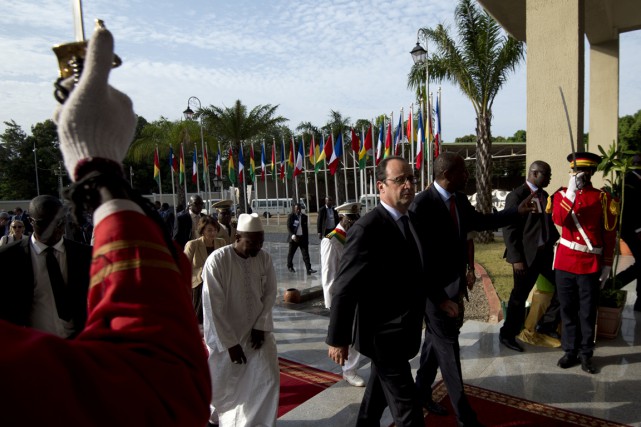 rencontre biya hollande