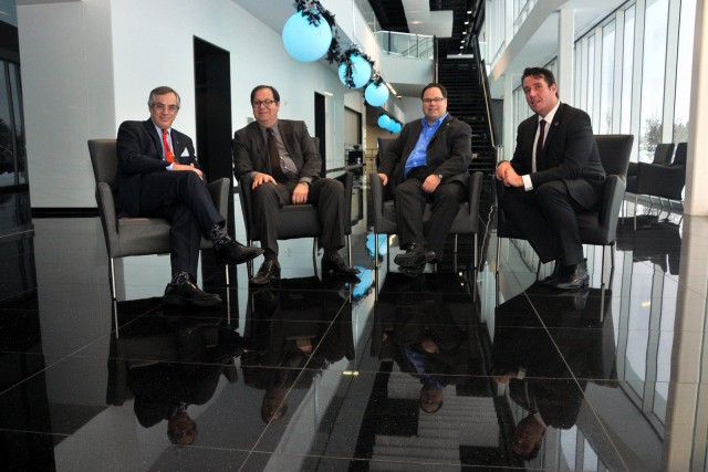 Première visite du Centrexpo Drummondville Le directeur général de la Société de développement... (Photo fournie, Éric Beaupré)
