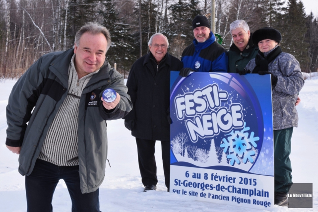 Festi-Neige de Saint-Georges: place à la troisième édition Le président du Festi-Neige, François Duhaime, était accompagné... (Photo: François Gervais, Le Nouvelliste)