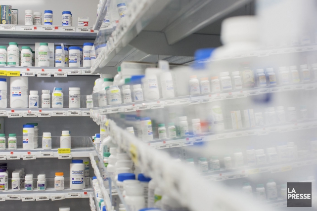 Les infirmières veulent pouvoir prescrire plus de médicaments La FIQ donne l'exemple de la procédure pour... (Photothèque La Presse)