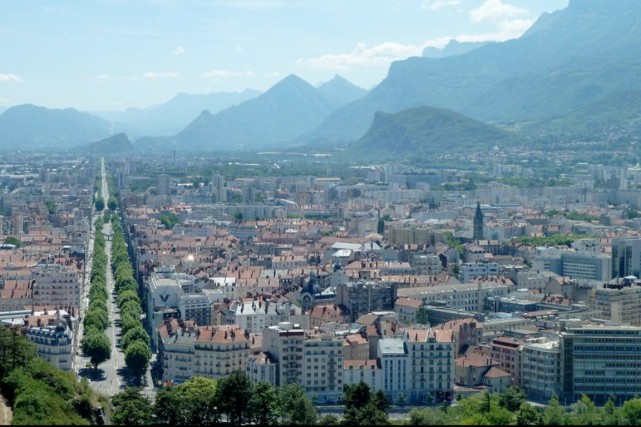 rencontre socialiste de grenoble