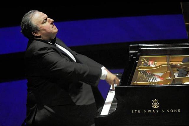 Yefim Bronfman Net Worth