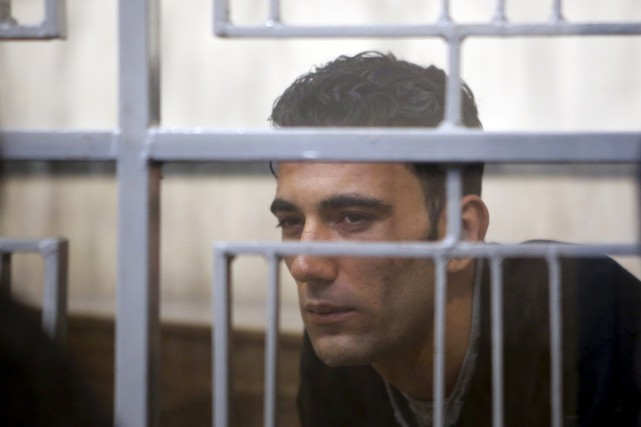 Plus de 700 morts en Méditerranée: le capitaine du chalutier restera en prison Un juge des enquêtes préliminaires, équivalent d'un juge... (PHOTO ANTONIO PARRINELLO, REUTERS)