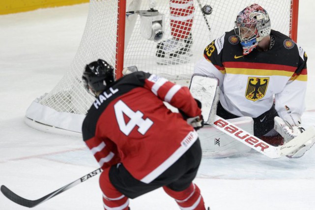 Le Canada écrase l'Allemagne 10-0 au Mondial de hockey