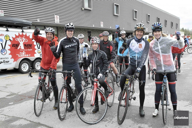 La présence féminine réjouit Pierre Lavoie La troisième édition de la Grande Traversée du... (Photo Le Quotidien, Rocket Lavoie)
