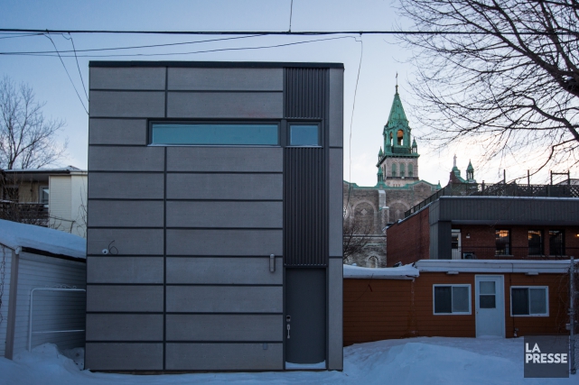 Une maison, deux volumes C'est pour éviter de donner l'impression d'un grand... (PHOTO OLIVIER PONTBRIAND, LA PRESSE)