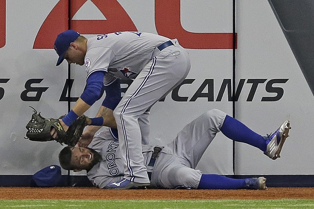 Deux en deux pour les Jays Le voltigeur de centre Kevin Pillar a réussi... (AP, Chris O'Meara)