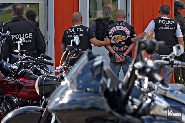 la police frappe l un des principaux clubs 233 coles des la police frappe l un des principaux clubs 233 coles des