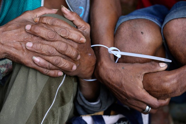Philippines Duterte Drug Killings Selon la police, l'instruction en trois mois seulement... (Aaron Favila, AP)