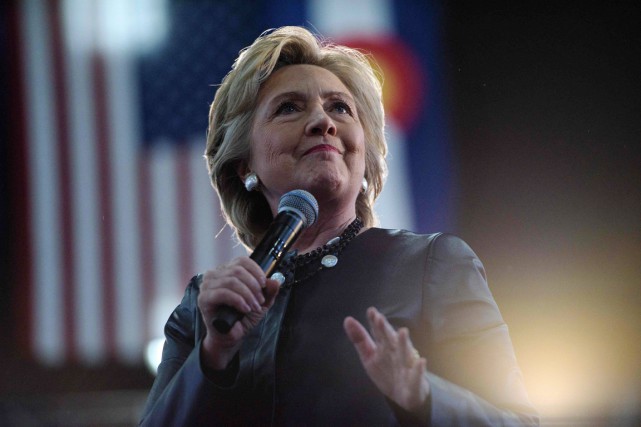 FILES-US-VOTE-CLINTON-ENDORSEMENT La candidate démocrate prend la parole devant ses... (photo Brendan Smialowski, AFP)
