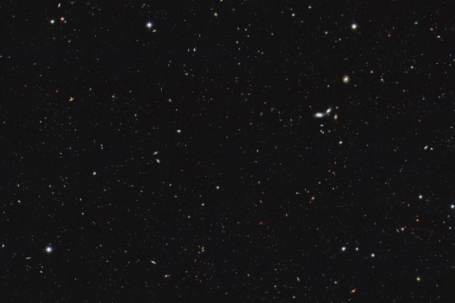 L'Univers compte environ 2000 milliards de galaxies, c'est-à-dire «dix fois... (Photo fournie par la NASA via AP)