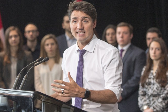 Bilinguisme: Justin Trudeau fait amende honorable