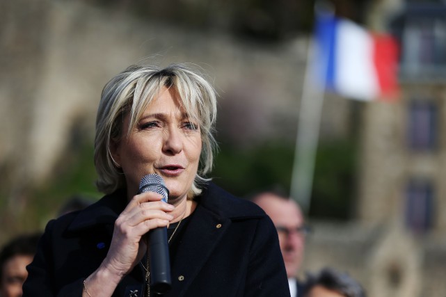 France: Marine Le Pen répond à  Zidane suite à son appel  à voter contre le FN
