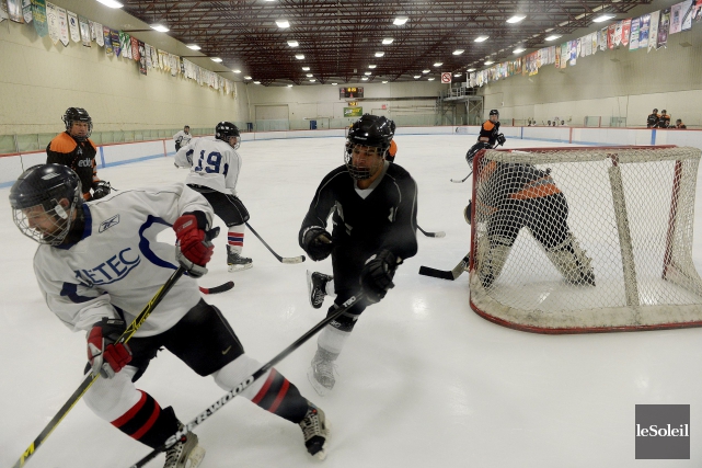 Cure de jeunesse pour l'aréna des Deux Glaces «La popularité de la pratique des sports de... (Le Soleil, Erick Labbé)