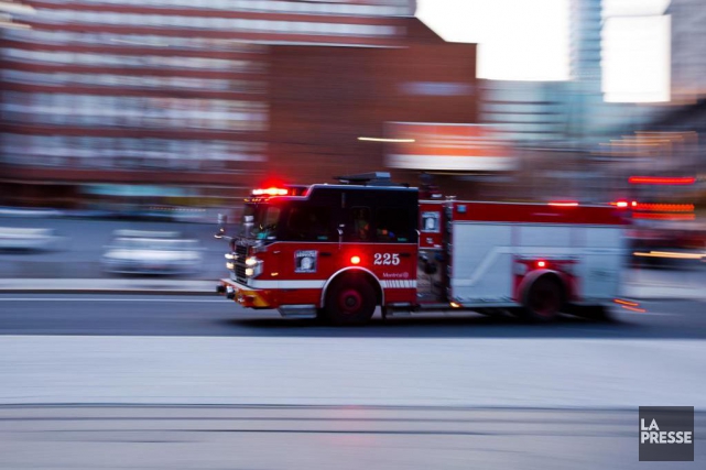 Entente de principe entre les pompiers et Montréal L'entente permettrait «la restructuration du régime de retraite... (Photo Olivier Jean, Archives La Presse)