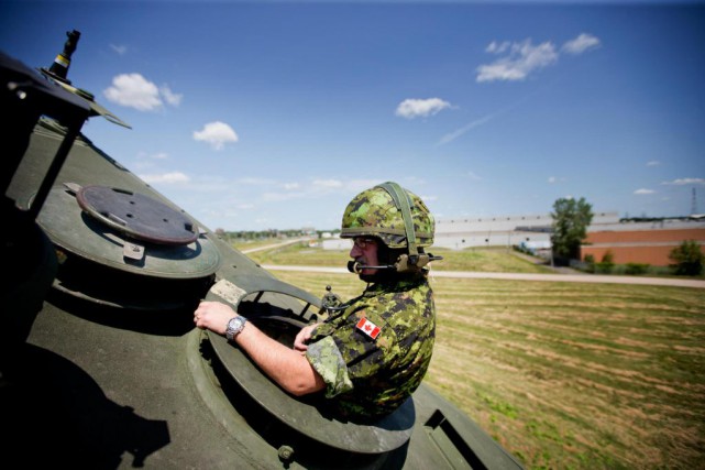 Dépenses militaires: une manne de plusieurs milliards au Québec? Les nouveaux investissements de 34 milliards sur 20 ans annoncés... (Photo Marco Campanozzi, La Presse)