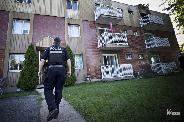Montréal: le cadavre d'un homme trouvé dans un appartement incendié Les pompiers du Service de sécurité incendie de... (Photo Patrick Sanfaçon, La Presse)