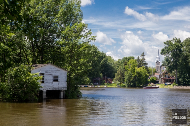 Inondations: Coderre veut un traitement plus rapide des demandes d'aide Deux mois après les inondations qui ont touché... (Archives La Presse, Martin Tremblay)