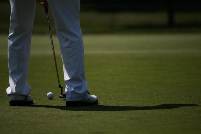SCHL: fini les tournois de golf pour les employés